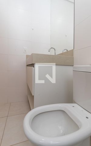 Apartamento à venda com 83m², 2 quartos e 2 vagasBanheiro da Suíte 2