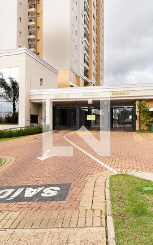 Apartamento à venda com 83m², 2 quartos e 2 vagasFachada do Condomínio