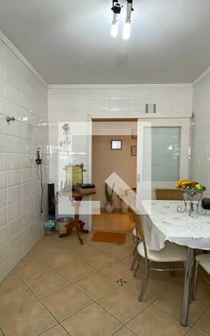 Apartamento à venda com 170m², 3 quartos e 2 vagasCozinha