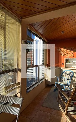 Apartamento à venda com 170m², 3 quartos e 2 vagasSacada da Sala de Estar