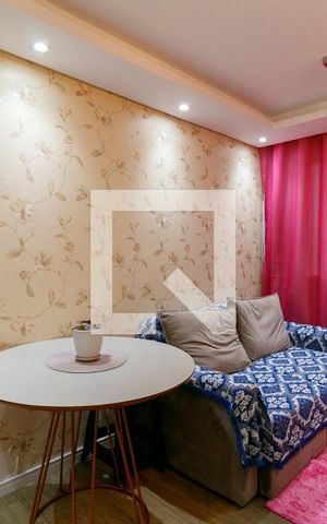 Apartamento à venda com 40m², 2 quartos e sem vaga Apartamento à venda com 40m², 2 quartos e sem vagaSala