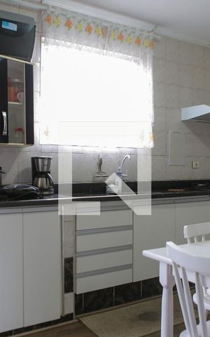 Apartamento para alugar com 90m², 2 quartos e 1 vaga Apartamento para alugar com 90m², 2 quartos e 1 vagaCozinha