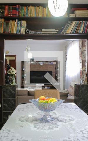 Apartamento para alugar com 90m², 2 quartos e 1 vaga Apartamento para alugar com 90m², 2 quartos e 1 vagaSala