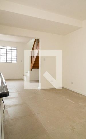 Casa para alugar com 70m², 2 quartos e sem vaga Casa para alugar com 70m², 2 quartos e sem vagaCozinha