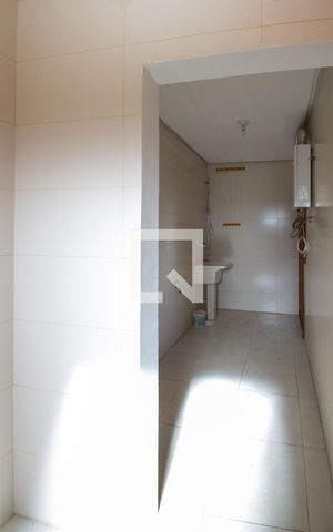 Casa à venda com 234m², 5 quartos e 4 vagas Casa à venda com 234m², 5 quartos e 4 vagasÁrea de Serviço