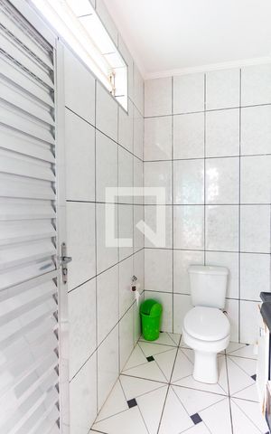 Casa à venda com 400m², 3 quartos e 3 vagas Casa à venda com 400m², 3 quartos e 3 vagasLavabo