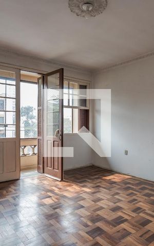 Apartamento à venda com 120m², 3 quartos e sem vaga Apartamento à venda com 120m², 3 quartos e sem vagaSala