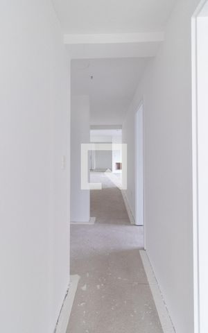 Apartamento à venda com 150m², 3 quartos e 2 vagas Apartamento à venda com 150m², 3 quartos e 2 vagasCorredor