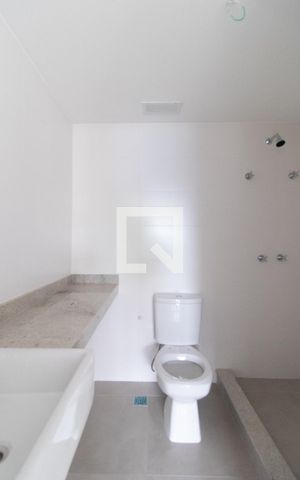Apartamento à venda com 150m², 3 quartos e 2 vagas Apartamento à venda com 150m², 3 quartos e 2 vagasBanheiro do Quarto 3