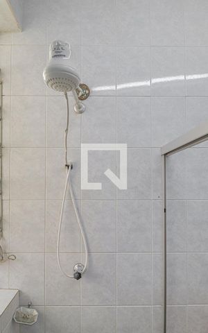 Apartamento à venda com 95m², 3 quartos e sem vagaBanheiro