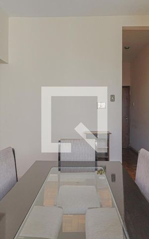 Apartamento à venda com 95m², 3 quartos e sem vagaSala