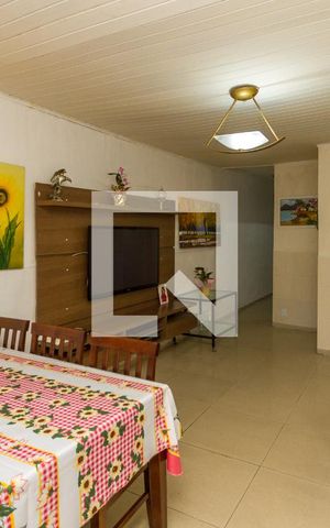 Casa à venda com 90m², 2 quartos e 1 vagaSala