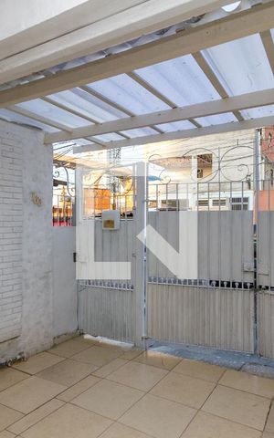 Casa à venda com 90m², 2 quartos e 1 vagaGaragem
