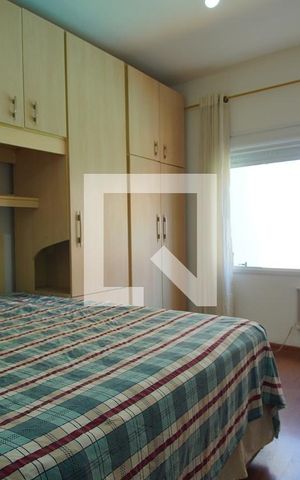Casa à venda com 253m², 3 quartos e 2 vagasQuarto Suíte