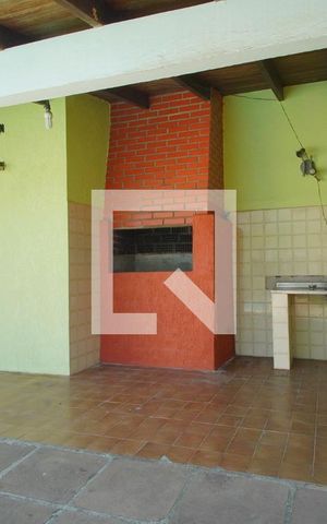 Casa à venda com 253m², 3 quartos e 2 vagasChurrasqueira