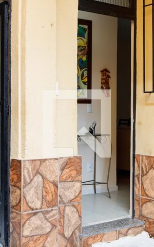 Casa à venda com 101m², 2 quartos e sem vaga Casa à venda com 101m², 2 quartos e sem vagaEntrada
