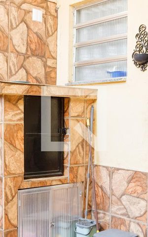 Casa à venda com 101m², 2 quartos e sem vaga Casa à venda com 101m², 2 quartos e sem vagaEntrada