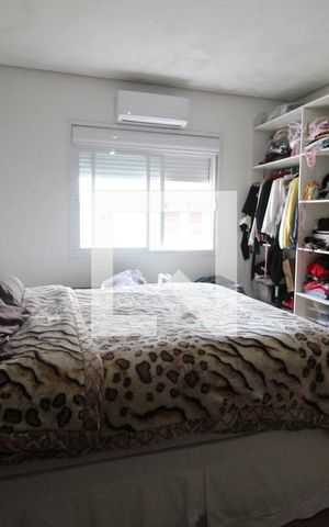 Casa para alugar com 200m², 5 quartos e 4 vagasSuíte de Casal