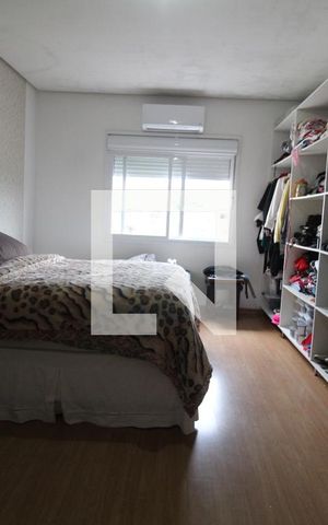 Casa para alugar com 200m², 5 quartos e 4 vagasSuíte de Casal