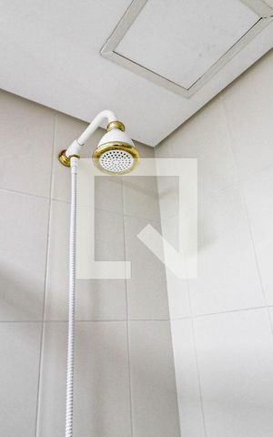 Apartamento para alugar com 186m², 2 quartos e 4 vagas Apartamento para alugar com 186m², 2 quartos e 4 vagasBanheiro Suíte 2