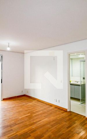 Apartamento para alugar com 186m², 2 quartos e 4 vagas