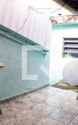 Casa para alugar com 26m², 1 quarto e sem vaga Casa para alugar com 26m², 1 quarto e sem vagaÁrea de Serviço