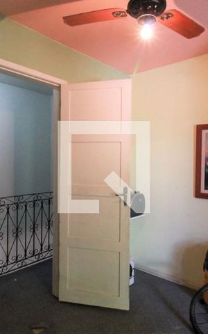 Casa à venda com 450m², 5 quartos e 2 vagasQuarto 1