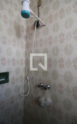 Casa à venda com 450m², 5 quartos e 2 vagasBanheiro da Suíte