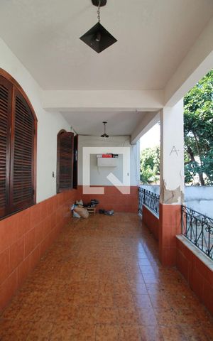 Casa à venda com 450m², 5 quartos e 2 vagasVaranda da Sala 2