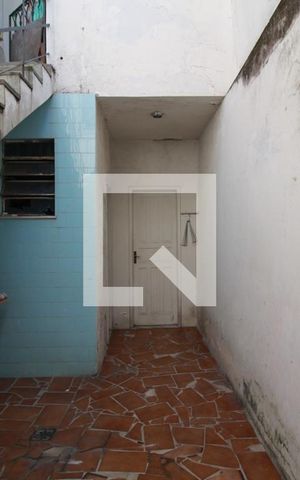 Casa à venda com 450m², 5 quartos e 2 vagasÁrea de Serviço