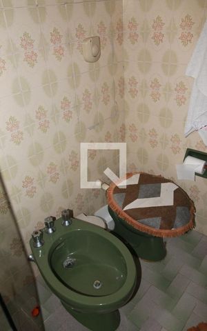 Casa à venda com 450m², 5 quartos e 2 vagasBanheiro da Suíte