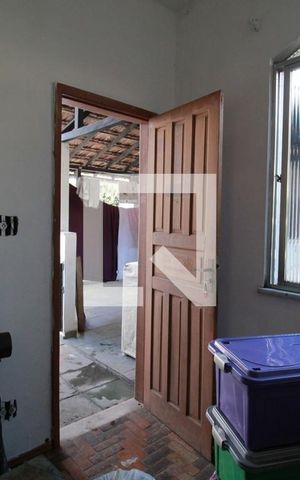 Casa à venda com 450m², 5 quartos e 2 vagasQuarto de Serviço