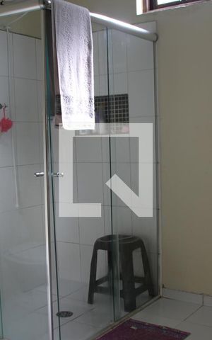 Casa à venda com 350m², 4 quartos e 3 vagasBanheiro