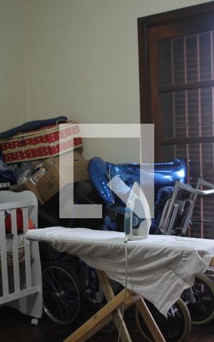 Casa à venda com 350m², 4 quartos e 3 vagasDorimitorio 2