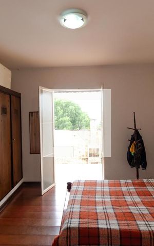 Casa à venda com 363m², 4 quartos e 6 vagas Casa à venda com 363m², 4 quartos e 6 vagasSuíte 02