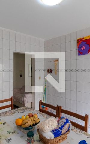 Casa à venda com 363m², 4 quartos e 6 vagas Casa à venda com 363m², 4 quartos e 6 vagasCopa