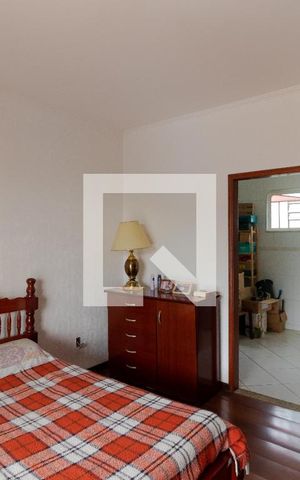 Casa à venda com 363m², 4 quartos e 6 vagas Casa à venda com 363m², 4 quartos e 6 vagasSuíte 02