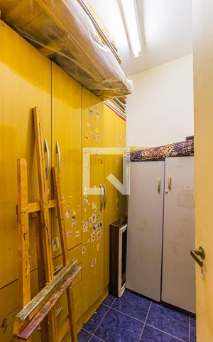 Apartamento à venda com 205m², 3 quartos e 1 vaga Apartamento à venda com 205m², 3 quartos e 1 vagaQuarto de Serviço