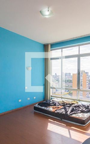 Apartamento à venda com 205m², 3 quartos e 1 vaga Apartamento à venda com 205m², 3 quartos e 1 vagaSuite