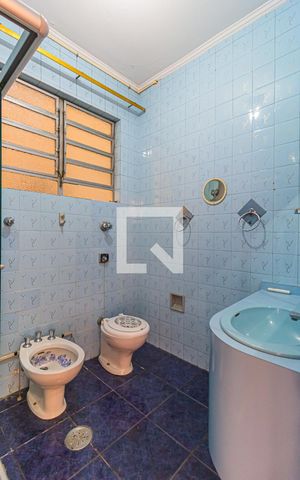 Apartamento à venda com 205m², 3 quartos e 1 vaga Apartamento à venda com 205m², 3 quartos e 1 vagaBanheiro