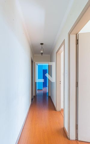 Apartamento à venda com 205m², 3 quartos e 1 vaga Apartamento à venda com 205m², 3 quartos e 1 vagaCorredor