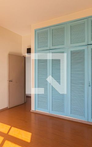 Apartamento à venda com 205m², 3 quartos e 1 vaga Apartamento à venda com 205m², 3 quartos e 1 vagaQuarto 2