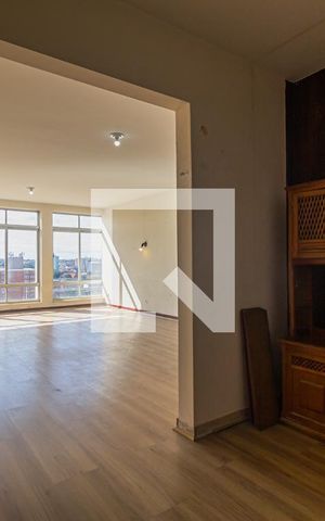 Apartamento à venda com 205m², 3 quartos e 1 vaga Apartamento à venda com 205m², 3 quartos e 1 vagaSala
