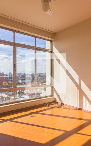 Apartamento à venda com 205m², 3 quartos e 1 vaga Apartamento à venda com 205m², 3 quartos e 1 vagaQuarto 1