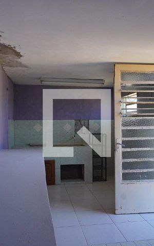 Casa à venda com 185m², 3 quartos e 2 vagasSala andar de baixo