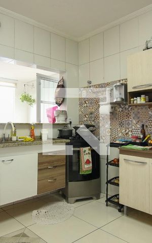 Casa à venda com 125m², 2 quartos e 2 vagas Casa à venda com 125m², 2 quartos e 2 vagasCozinha