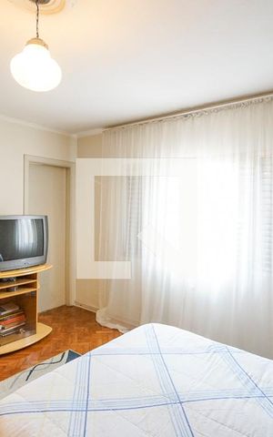 Casa à venda com 320m², 3 quartos e 3 vagas Casa à venda com 320m², 3 quartos e 3 vagasSuíte