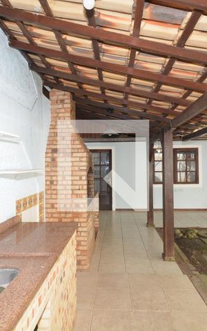 Casa à venda com 319m², 4 quartos e 1 vagaQuintal - Churrasqueira