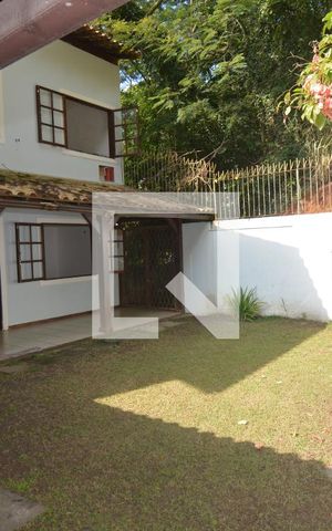 Casa à venda com 319m², 4 quartos e 1 vagaQuintal - Churrasqueira