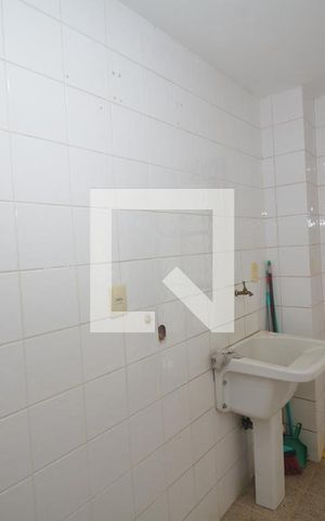 Casa à venda com 319m², 4 quartos e 1 vagaÁrea de Serviço